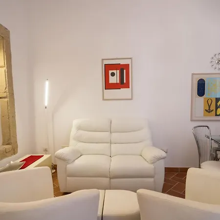 La Piazzetta Historic Center *